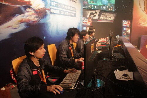 爱游戏中国-Ming回归赛场，赛况扑朔迷离首场状态亮眼，IG观众沸腾！-爱游戏中国